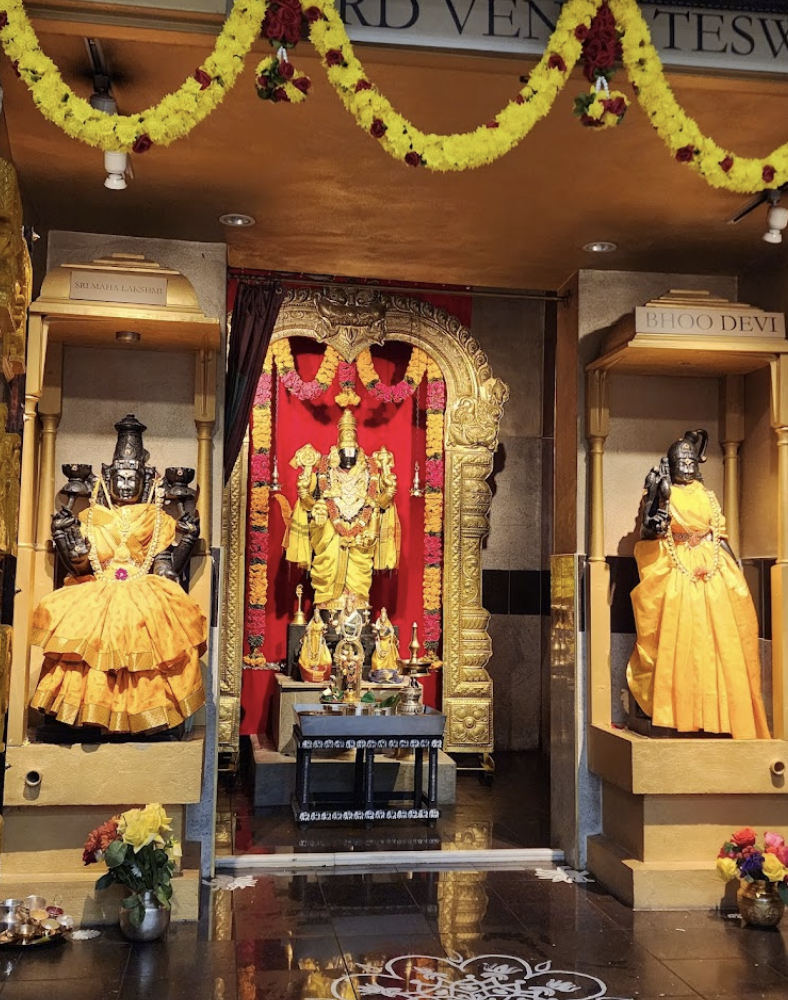 Bhagwan Srinivas with Shri Mahalakshmi & Shri BhooDevi at HTCI